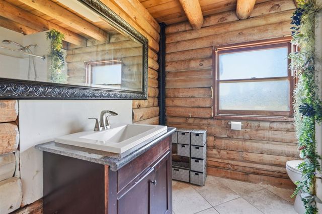 10159 Lime Kiln Rd, Grass Valley, CA 95949