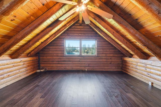 10159 Lime Kiln Rd, Grass Valley, CA 95949