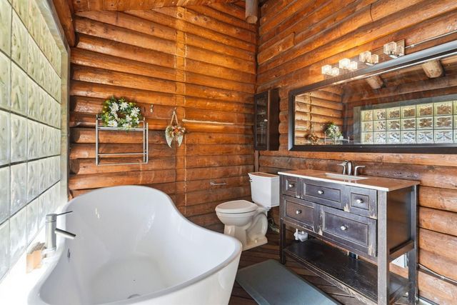 10159 Lime Kiln Rd, Grass Valley, CA 95949