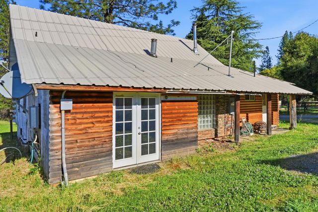 10159 Lime Kiln Rd, Grass Valley, CA 95949