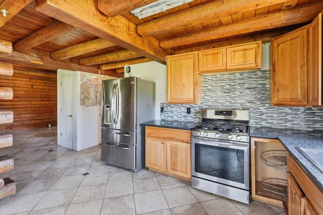 10159 Lime Kiln Rd, Grass Valley, CA 95949