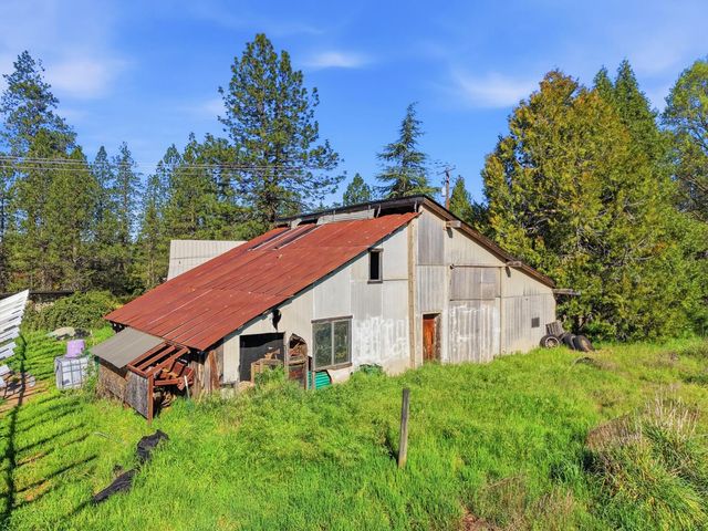 10159 Lime Kiln Rd, Grass Valley, CA 95949