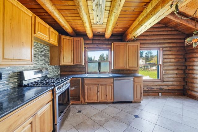 10159 Lime Kiln Rd, Grass Valley, CA 95949