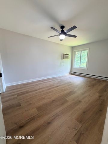 147 Amberly Drive H, Manalapan, NJ 07726