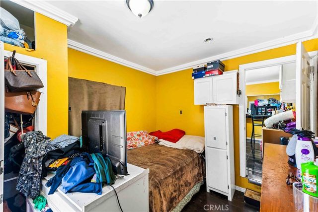 736 W 41st Place, Los Angeles, CA 90037