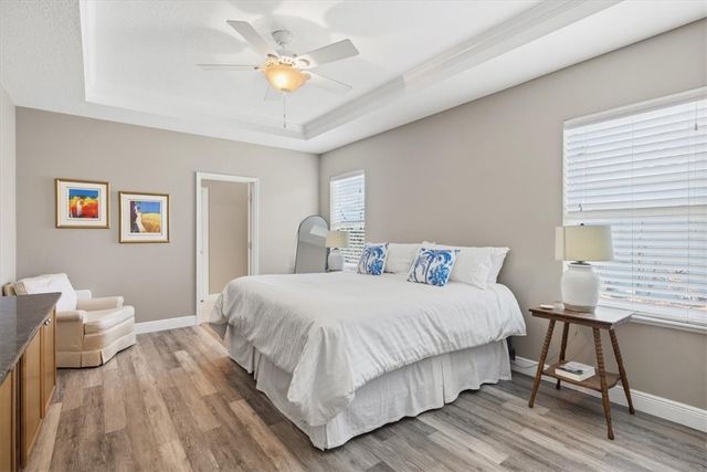 566 Gossamer Wing Way, Sebastian, FL 32958