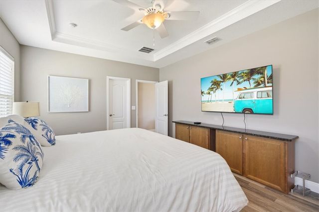 566 Gossamer Wing Way, Sebastian, FL 32958