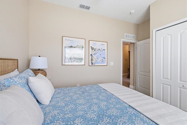 566 Gossamer Wing Way, Sebastian, FL 32958