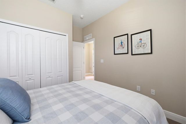 566 Gossamer Wing Way, Sebastian, FL 32958