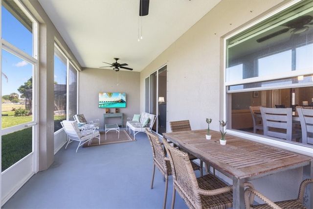 566 Gossamer Wing Way, Sebastian, FL 32958