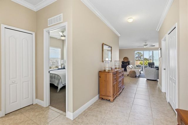 566 Gossamer Wing Way, Sebastian, FL 32958