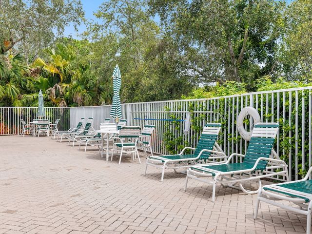 566 Gossamer Wing Way, Sebastian, FL 32958