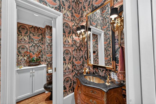 16703 Southern Oaks Drive, Houston, TX 77068