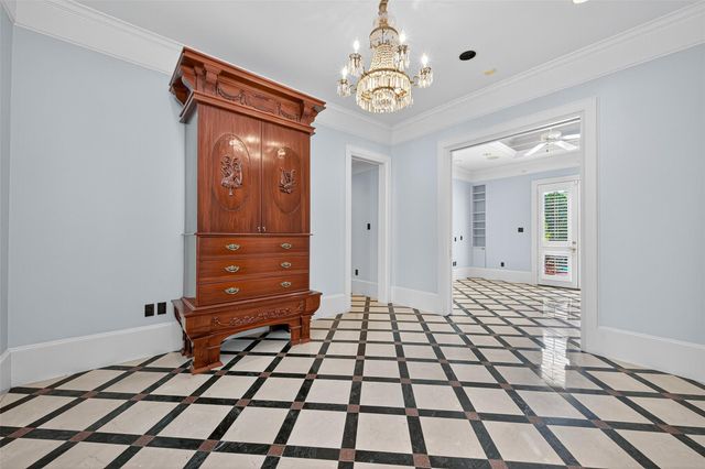 16703 Southern Oaks Drive, Houston, TX 77068