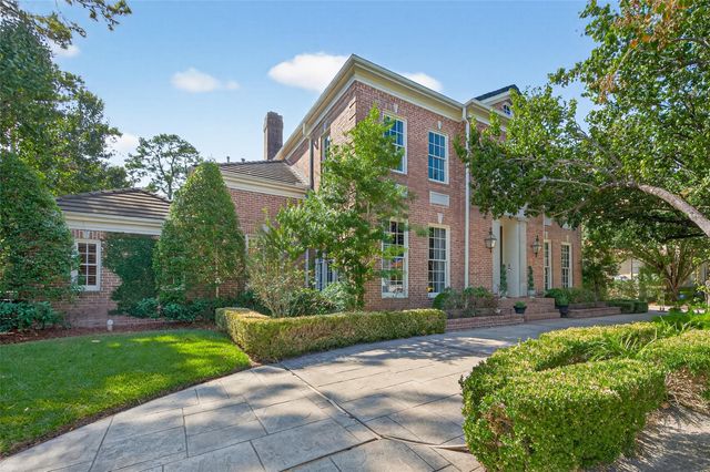 16703 Southern Oaks Drive, Houston, TX 77068