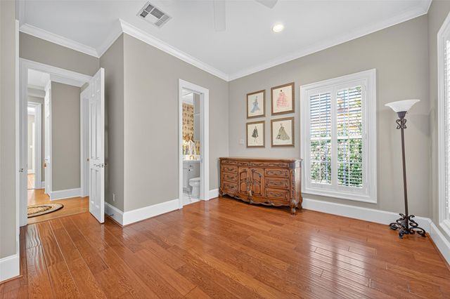 16703 Southern Oaks Drive, Houston, TX 77068