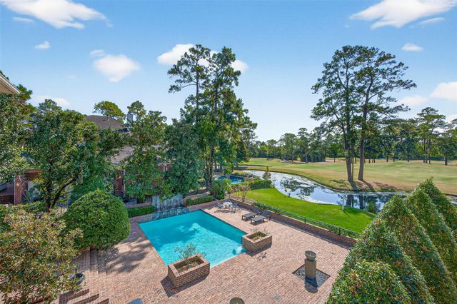 16703 Southern Oaks Drive, Houston, TX 77068