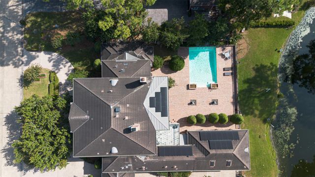 16703 Southern Oaks Drive, Houston, TX 77068