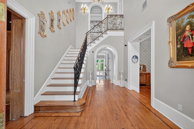 16703 Southern Oaks Drive, Houston, TX 77068