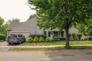 1286 Chestnut Lane, Yorkville, IL 60560