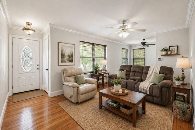 10382 Newcombe Drive, Dallas, TX 75228