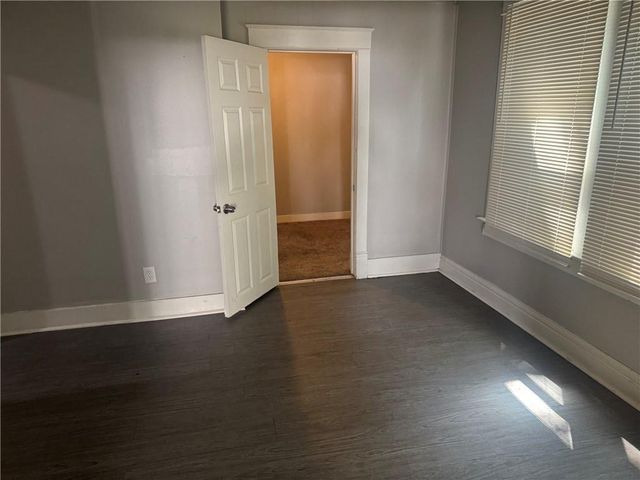 5007 Norledge Avenue, Kansas City, MO 64123