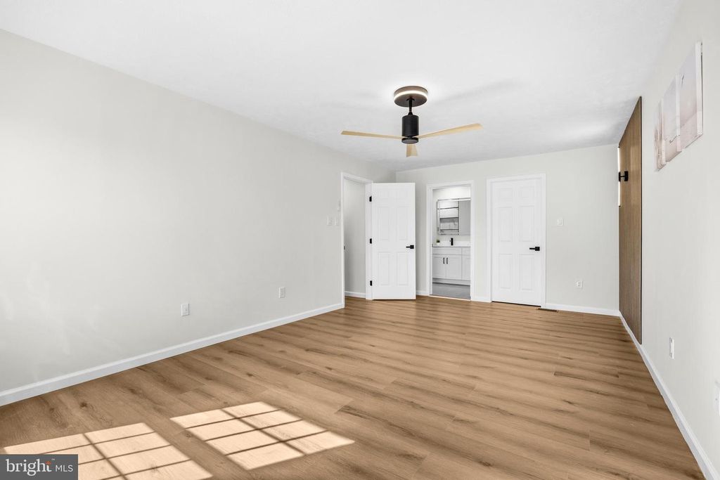 Image 38 of property listing at 1425 GROUSE CT, Frederick, MD 21703