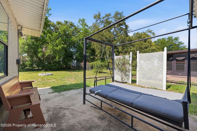 5552 W Irving Court, Homosassa, FL 34448