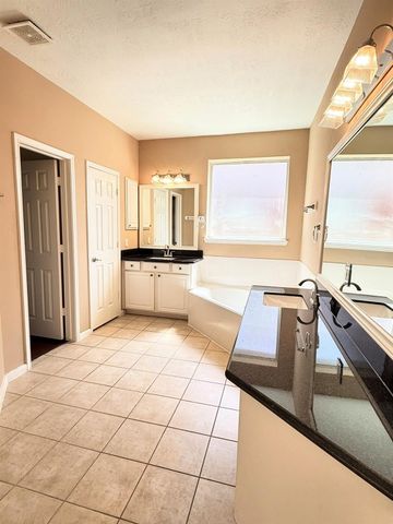 2214 Jurgensen Lane, Sugar Land, TX 77479