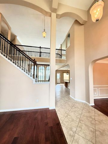 2214 Jurgensen Lane, Sugar Land, TX 77479