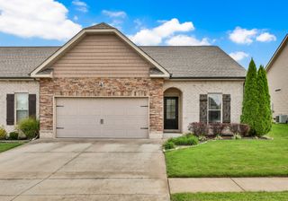 187 Dundee Dr, Clarksville, TN 37043