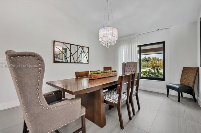 11850 Oak Leaf Dr., Davie, FL 33330