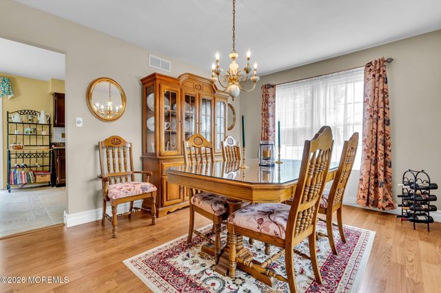 14 Jennifer Drive, Howell, NJ 07731