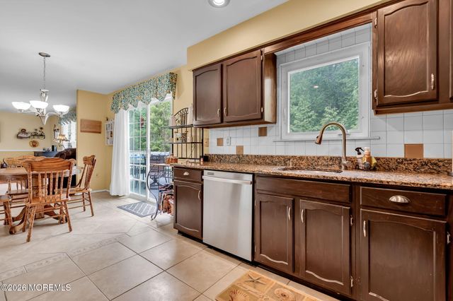 14 Jennifer Drive, Howell, NJ 07731