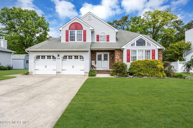 14 Jennifer Drive, Howell, NJ 07731