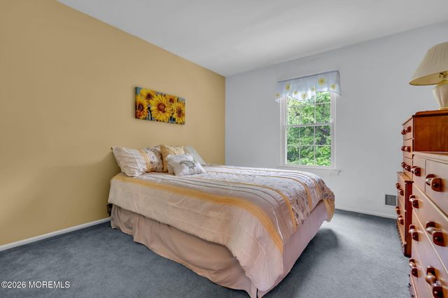 14 Jennifer Drive, Howell, NJ 07731