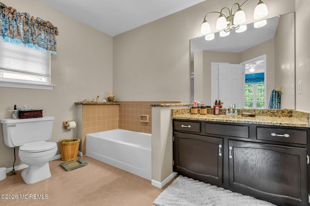 14 Jennifer Drive, Howell, NJ 07731