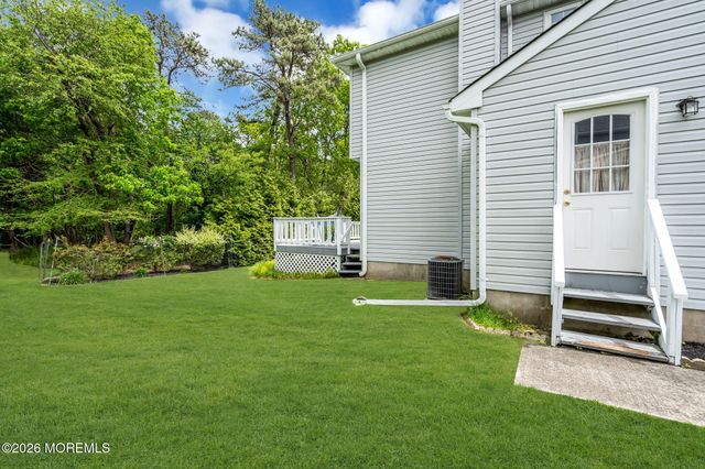 14 Jennifer Drive, Howell, NJ 07731