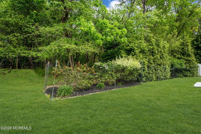 14 Jennifer Drive, Howell, NJ 07731