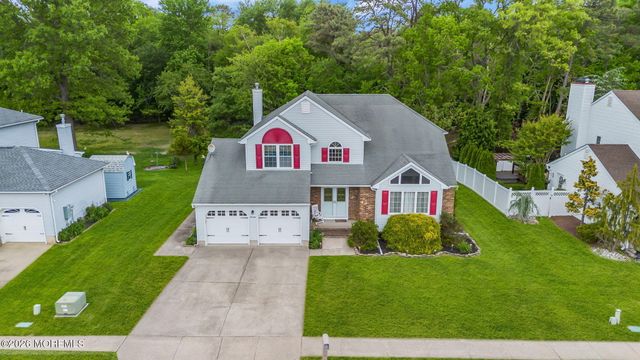 14 Jennifer Drive, Howell, NJ 07731