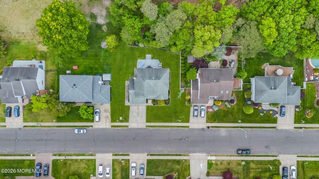 14 Jennifer Drive, Howell, NJ 07731