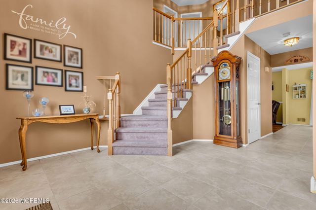 14 Jennifer Drive, Howell, NJ 07731