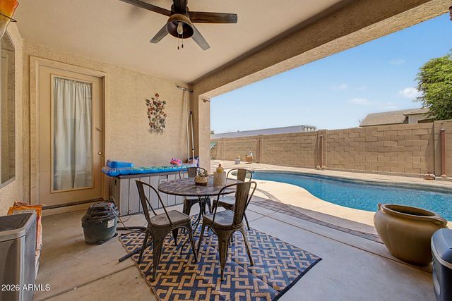 1300 E BOSI Court, San Tan Valley, AZ 85140