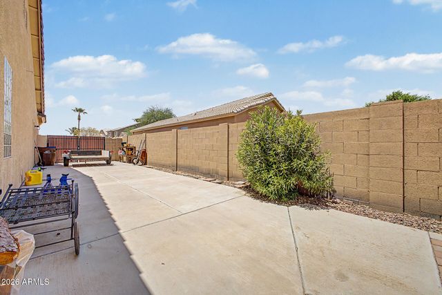 1300 E BOSI Court, San Tan Valley, AZ 85140