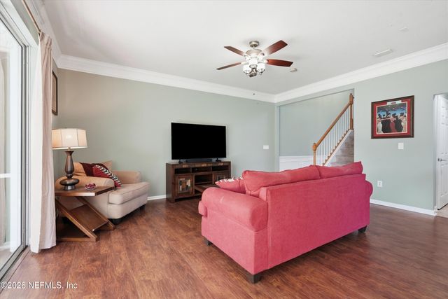 6480 YELLOW LEAF Court, Jacksonville, FL 32258