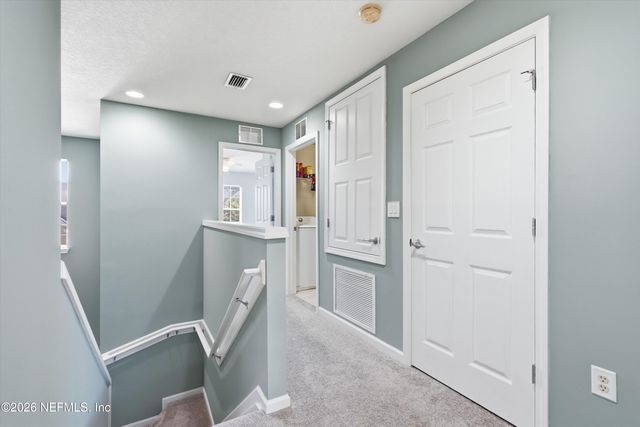 6480 YELLOW LEAF Court, Jacksonville, FL 32258