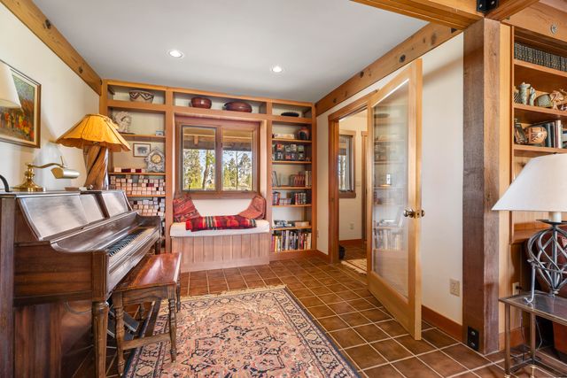 20875 Sholes Road, Bend, OR 97702