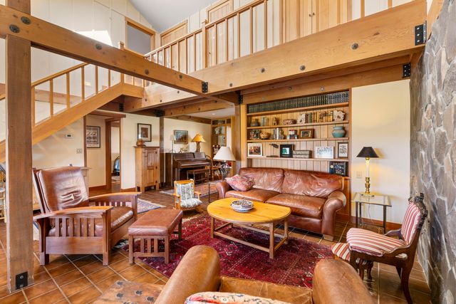 20875 Sholes Road, Bend, OR 97702