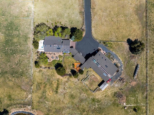 20875 Sholes Road, Bend, OR 97702