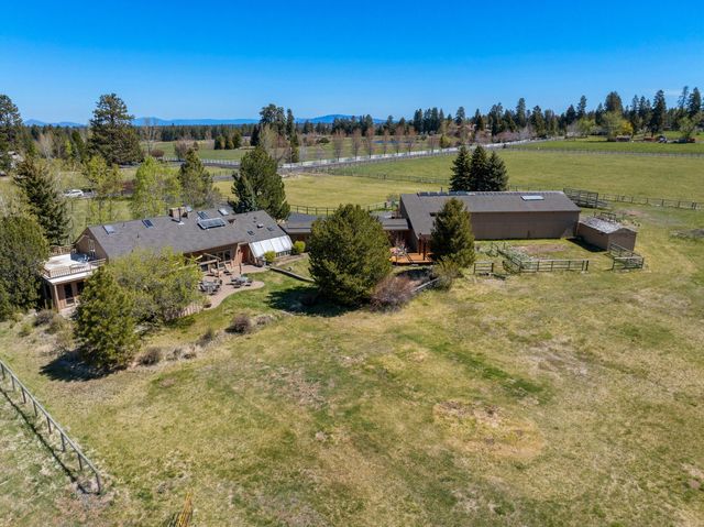 20875 Sholes Road, Bend, OR 97702
